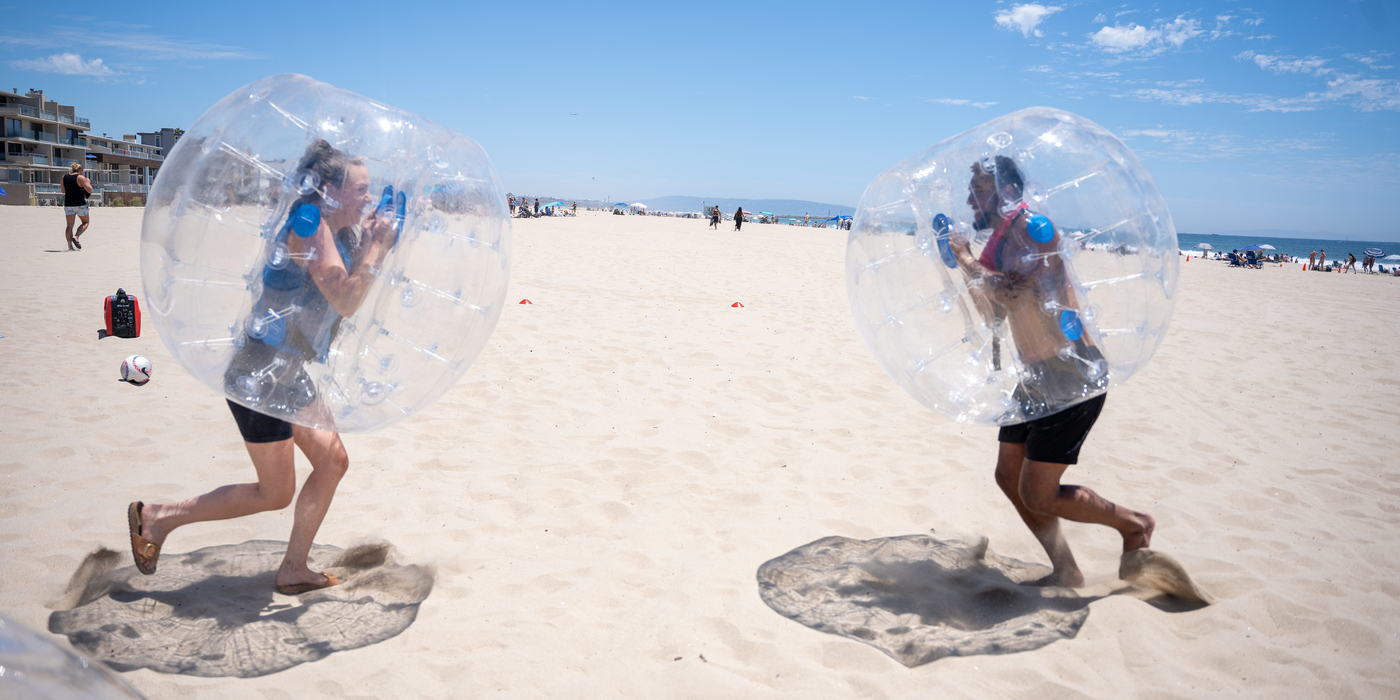2 particiapants playing Bubble Sumo at a party rental Venice beach